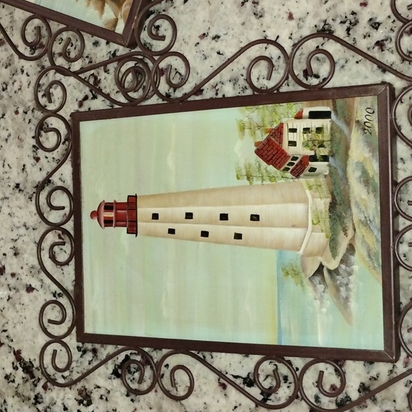 Home decorations - Picture 2 of 3